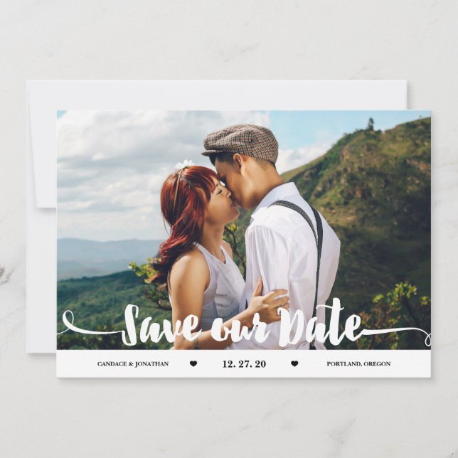 Skrivstil för handskrivet penselskript Foto Spara  Datumet (Framsida)