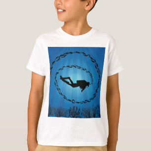 Skuba Diver i en fiskchock T Shirt