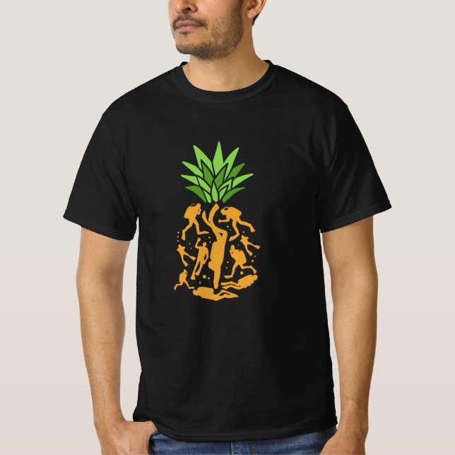Skuba Divers Pineapple T Shirt (Framsida)