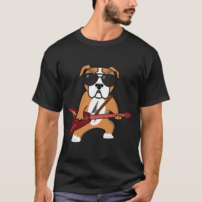 Skubbig bulldog Rocker Hund som spelar Guitar Sten T Shirt (Framsida)