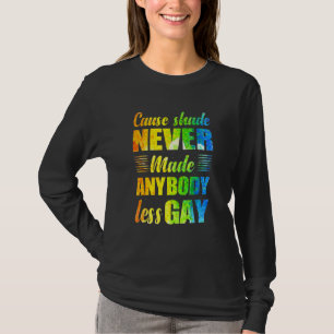 Skugga har aldrig gjort någon mindre glad t shirt