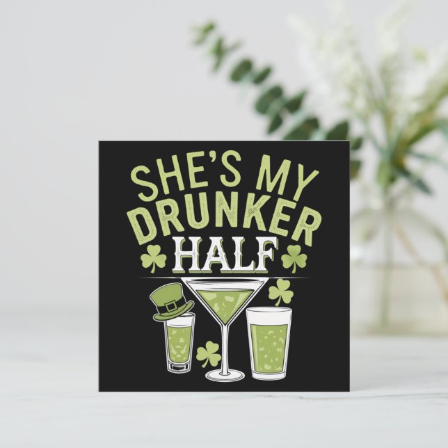 Skuggar mitt halvstreck som matchar par inbjudningar (Stående Fram)