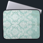 Skuggmönster för isblå Vintage med grungy Avslutar Laptop Fodral<br><div class="desc">En vintage mönster med en rityta och snöre. Titta noga på blommorna och löven.Ett trendig med jewelton färg och elegans. Objekt är enklare att anpassa när du ersätter all text och alla foton först. Om teckningen fortfarande behöver justeras klickar du på knappen Anpassa den här. Detta kommer att föra dig...</div>