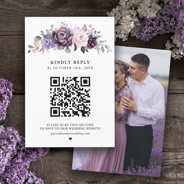 Skuggor av Dusty Lila Blooms Moody Blommigten Bröl OSA Kort (Dusty purple lavender QR code RSVP card)