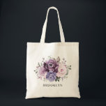 Skuggor av Möhippan  för Dusty Lila Blooms Tygkasse<br><div class="desc">Eleganten och den moderna blommigten i mitten av sommarens möhippa har en bukett med vattenfärgade rosor-peonier i skuggor av lila plum, dammig ro, dammig rosa, mauve, sage med lush grönt botaniska löv och eukalyptus. Hitta fler matchande utformningar och variationer från min "blissweddingpaperie"-butik. Och kontakta mig gärna för ytterligare anpassning eller...</div>
