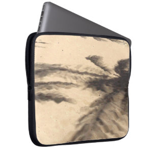Skuggor på sandet laptop sleeve