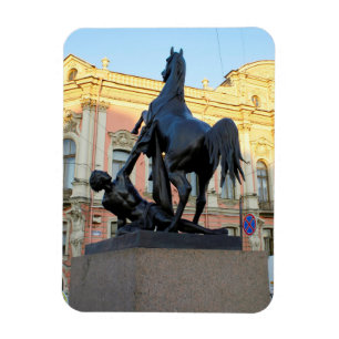 Skuldar bron i Anichkov i Sankt Petersburg Magnet