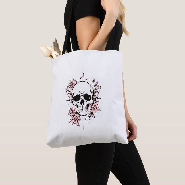 Skull and Flower Tote Bag | Edgy Floral Design Tygkasse (Närbild)