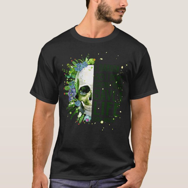 Skull I Garden till Spara A Life Manar Women Gift  T Shirt (Framsida)