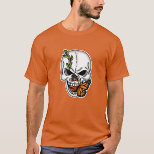 Skull med Butterfly Digital Art T Shirt