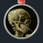 Skull med Cigarette av Van Gogh Julgransprydnad Metall<br><div class="desc">Van Goghs expressionistiska målningar: Skull med brinnande cigarettmålning</div>