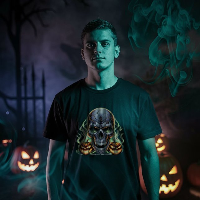 Skull Midnight Halloween Illustration T-Shirt (Skapare uppladdad)