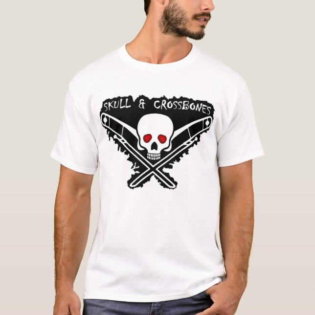 SKULLANDXBONES T-SHIRT (Framsida)