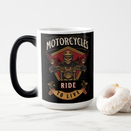 Skullfulla motorcyklar, körda magisk mugg