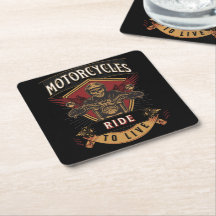Skullfulla motorcyklar, körda