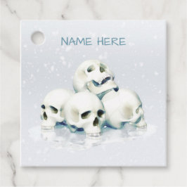 Skulls in the snow. Personalized Gåvor Etiketter