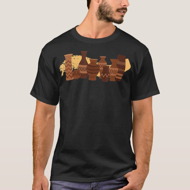 Skulpning av jordgubbsgåva av keramiska potterier t shirt (Framsida)