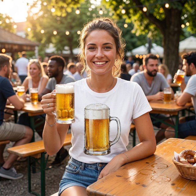Skummande kall öl mugg dricker t shirt (Skapare uppladdad)