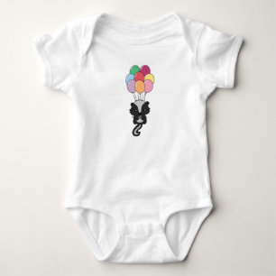 Skunk flyger upp med färgstarka ballonger t shirt