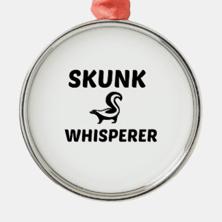 SKUNK WHISPERER JULGRANSPRYDNAD METALL