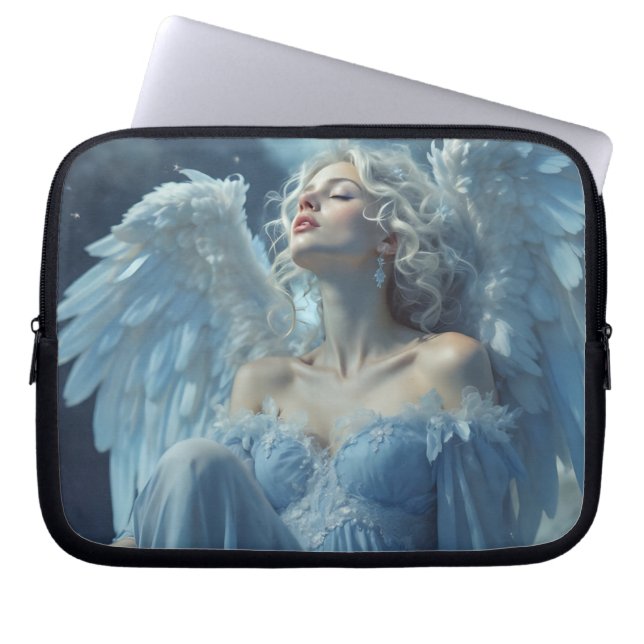 Skybunden tystnad: Angel från Midnight Veil Laptop Fodral (Framsidan)