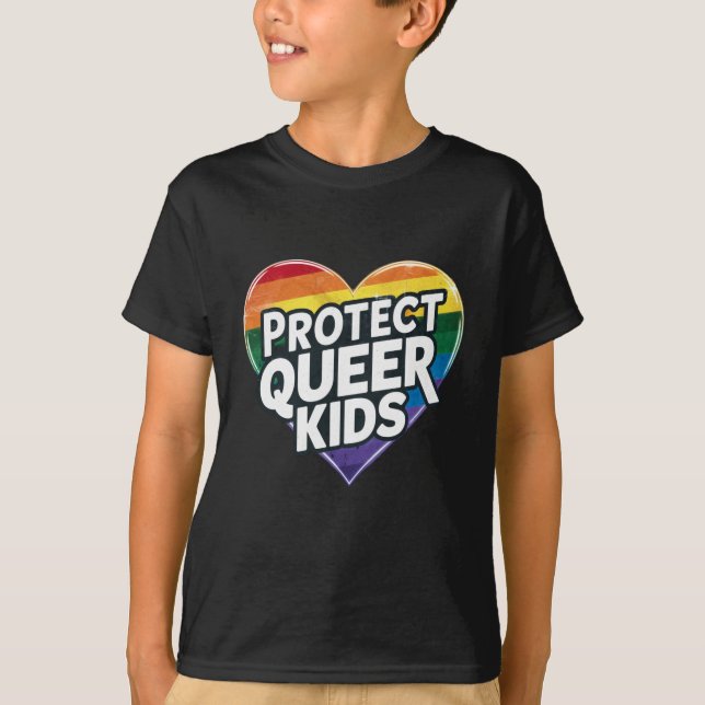 Skydda Queer Kids Rainbow Heart LGBT-Pridet T Shirt (Framsida)
