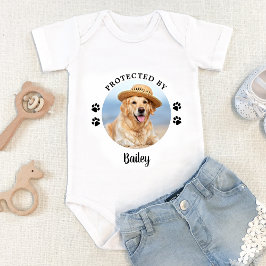 Skyddad av foto av Hund Personlig T Shirt