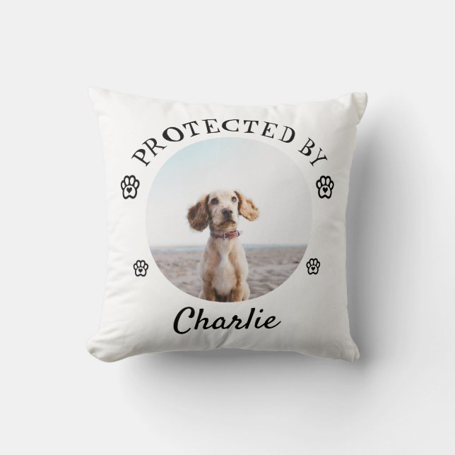 Skyddad Av Hund Foto Tassavtryck Design Kudde (Framsida)