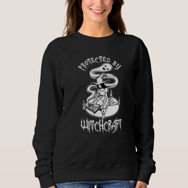 Skyddad av svartkonst t shirt (Framsida)