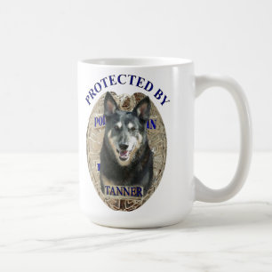 Skyddat av Tanner Kaffemugg