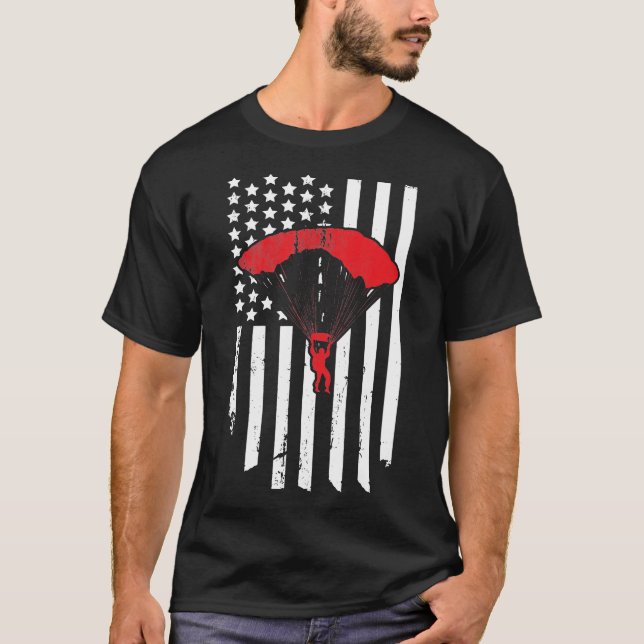 Skydiving American Flag T Shirt (Framsida)