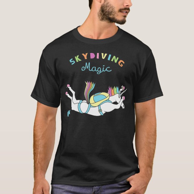Skydiving Magic Unicorn T Shirt (Framsida)