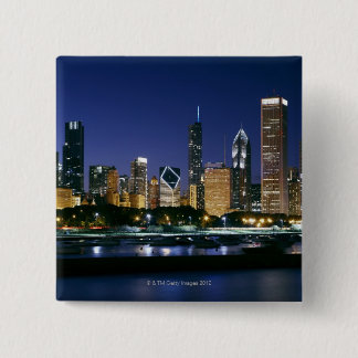 Skyline of Downtown Chicago på natten Knapp
