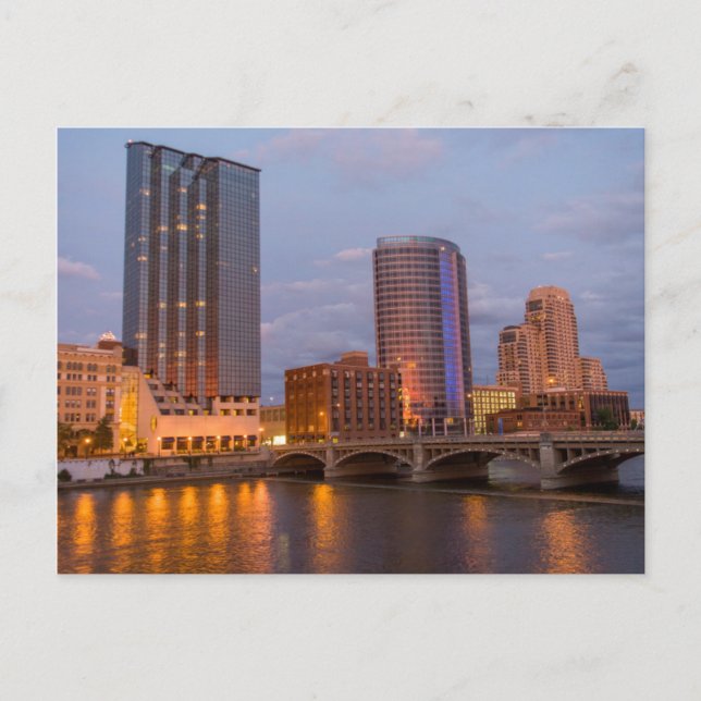 Skyline vid Dusk, vid Grand River 2 Vykort (Framsida)