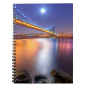 Skymning George Washington BridgePalisades, NJ. Anteckningsbok Med Spiral