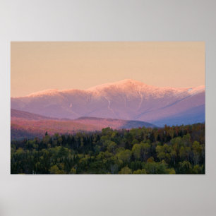 Skymning och Mount Washington i New Hampshire's Poster