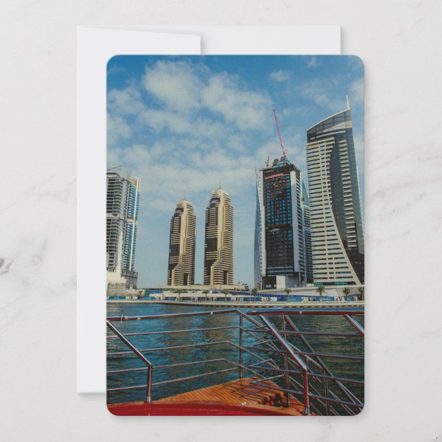 Skyscraper i Dubai Marina (Framsida)