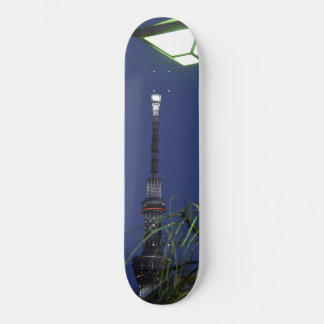 SKYTREE TOKYO JAPAN MINI SKATEBOARD BRÄDA 18,5 CM