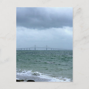 Skyway på stormdag vykort