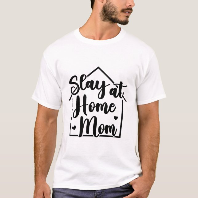Slå Igen Hemma Mamma Roligt T Shirt (Framsida)