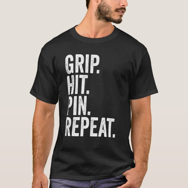 Slå Pin Repeat Arm Villing 1 i arm T Shirt (Framsida)