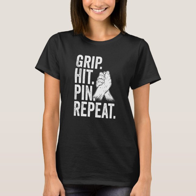 Slå Pin Repeat Arm Villing i arm T Shirt (Framsida)