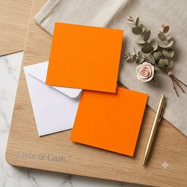 Slående neonorange anteckningskort för present (Eye-Catching Neon Orange Note Card for Gifting)