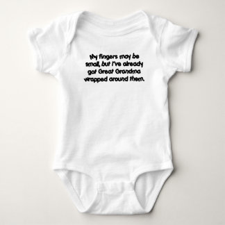Slågen in underbar mormor (svarten) tee shirt