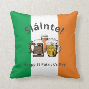Sláinte! LYCKLIG ST PATRICKS DAY Tecknad Öl Kudde