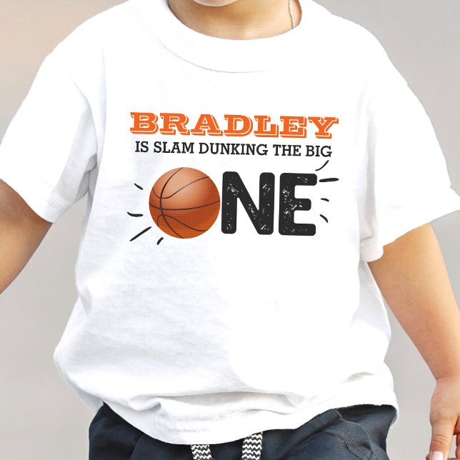Slam Dunking Big One | Basketboll 1:a födelsedag T Shirt (Skapare uppladdad)