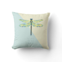 Sländan bor i ögonblicket