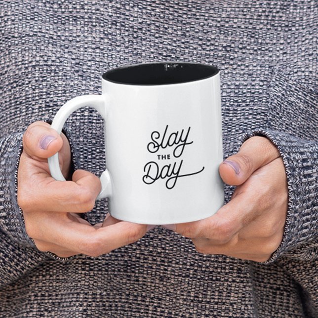 SLÄPP DAGEN Rolig Modern Motiverande Typografi Två-Tonad Mugg (Skapare uppladdad)