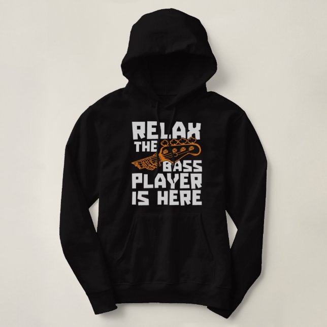 Slappna av Bass Player är här Baid Bass Guitar T Shirt (Design framsida)