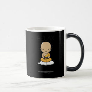 Slappna av, Buddhist Munk spelar spel Magisk Mugg